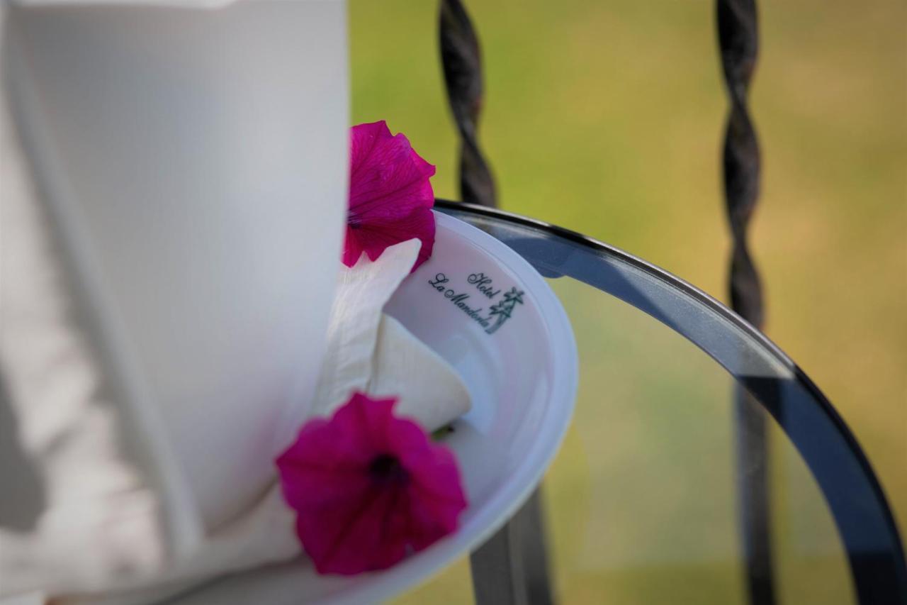 Hotel La Mandorla Barano d'Ischia Екстер'єр фото