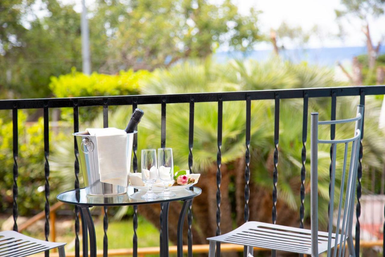 Hotel La Mandorla Barano d'Ischia Екстер'єр фото